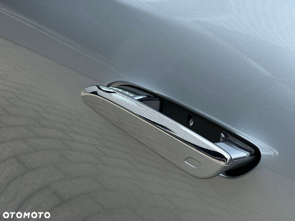 Mercedes-Benz Klasa E 220 d mHEV 4-Matic AMG 9G-Tronic - 9