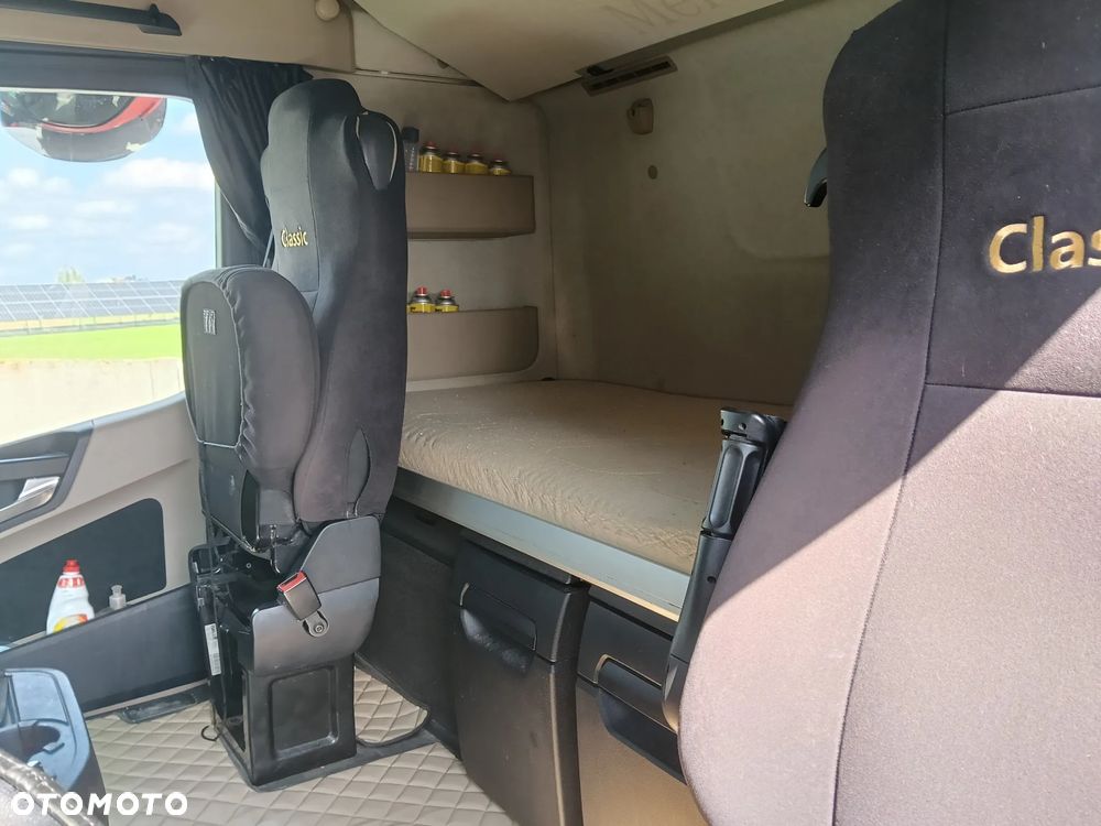Mercedes-Benz Actros 1845 - 15