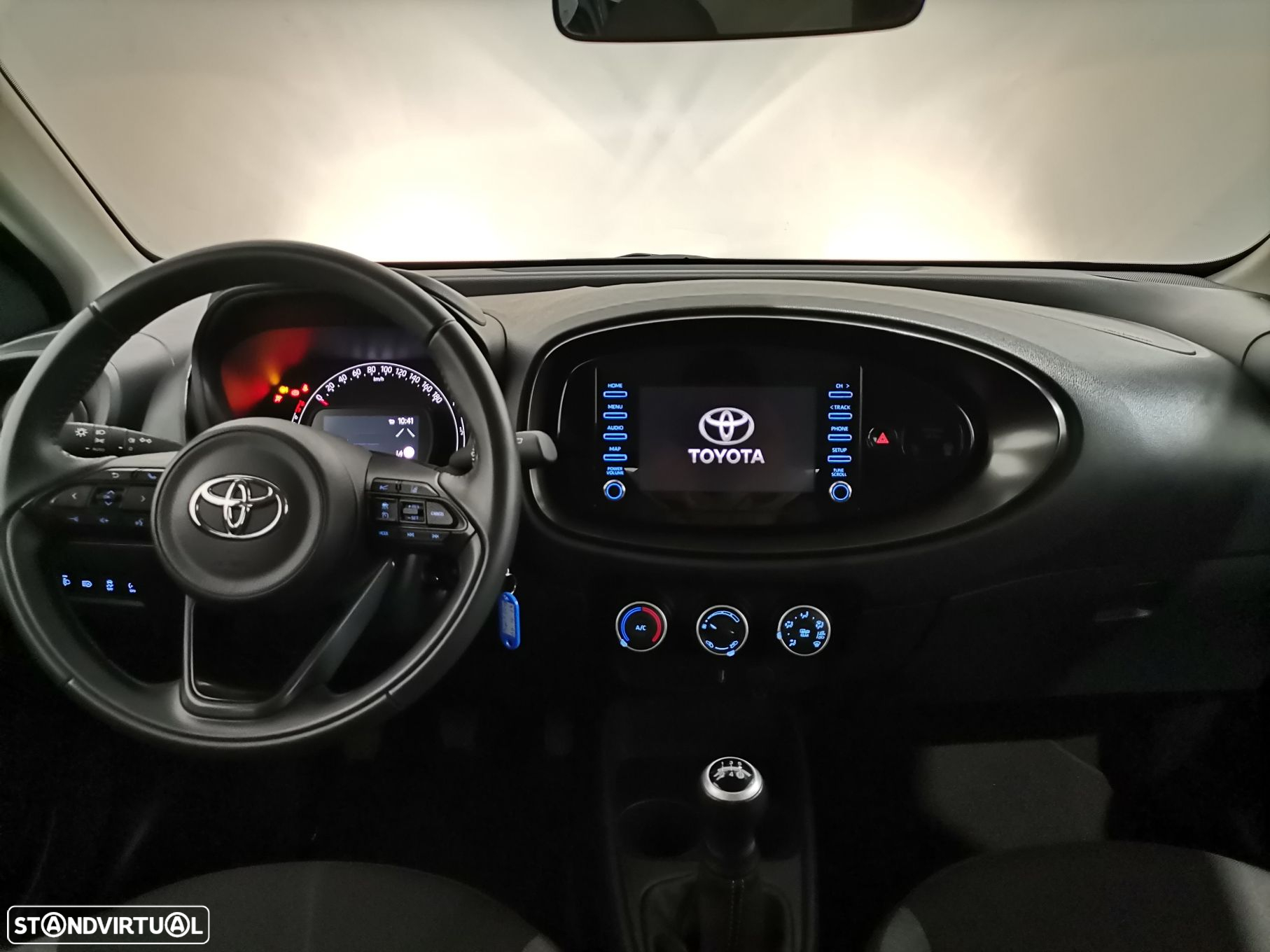 Toyota Aygo X 1.0 Play - 8