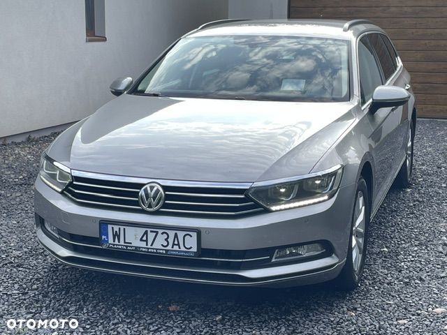 Volkswagen Passat 1.8 TSI (BlueMotion Technology) DSG Comfortline - 2