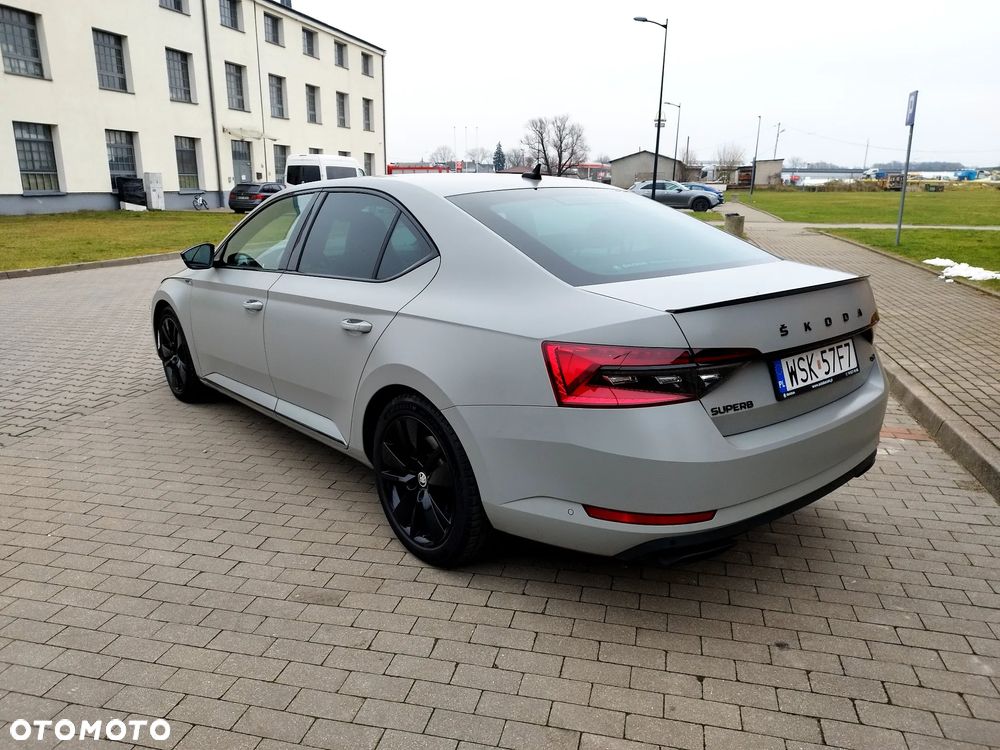 Skoda Superb 2.0 TSI 4x4 Sportline DSG - 8