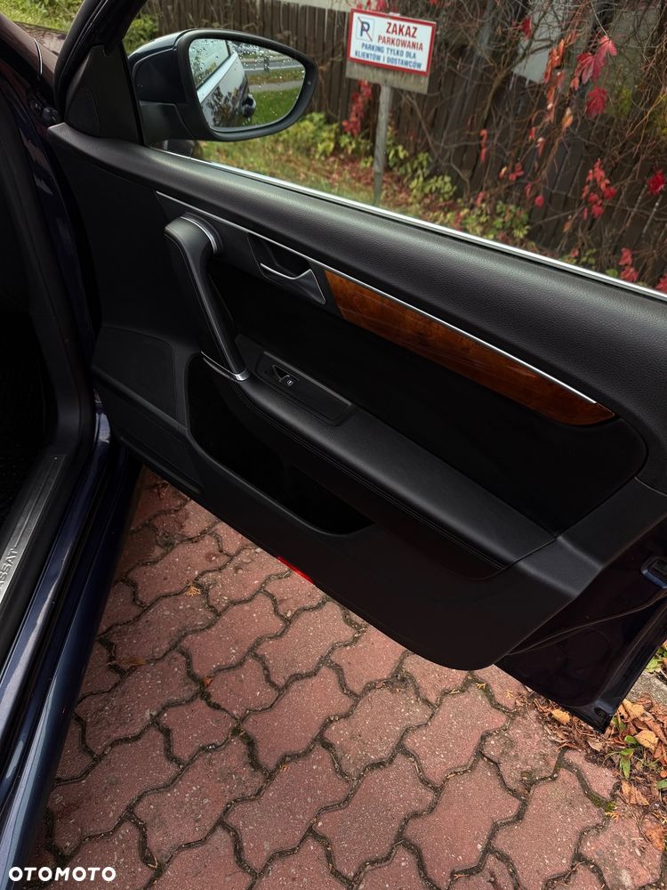 Volkswagen Passat - 19