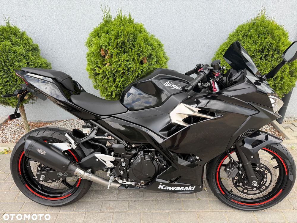 Kawasaki Ninja 400 - 41