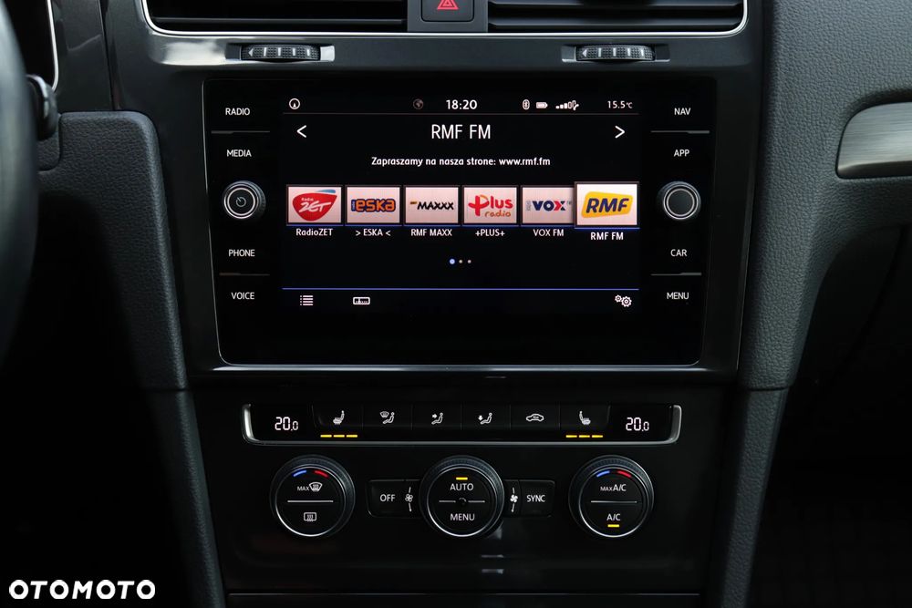 Volkswagen Golf Variant 2.0 TDI (BlueMotion Technology) DSG Highline - 27