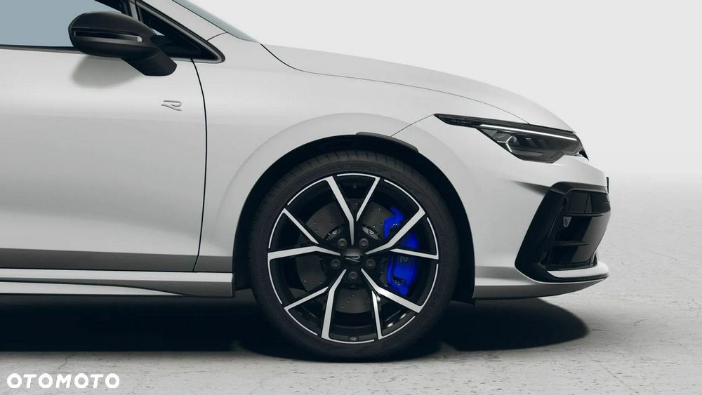 Volkswagen Golf - 9
