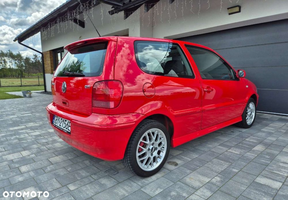 Volkswagen Polo - 4