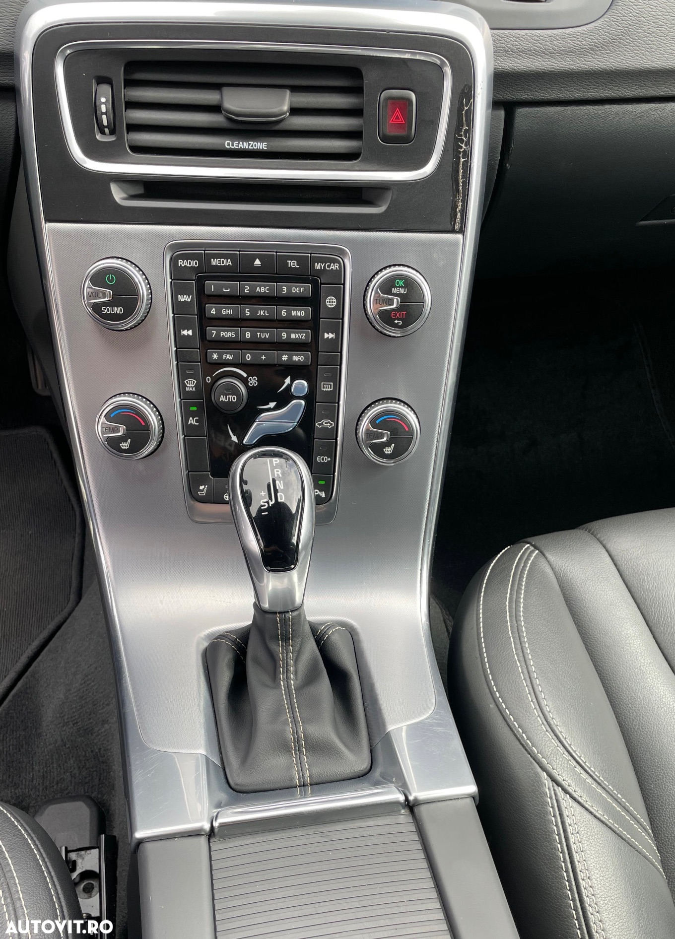 Volvo S60 D4 Geartronic Summum - 12