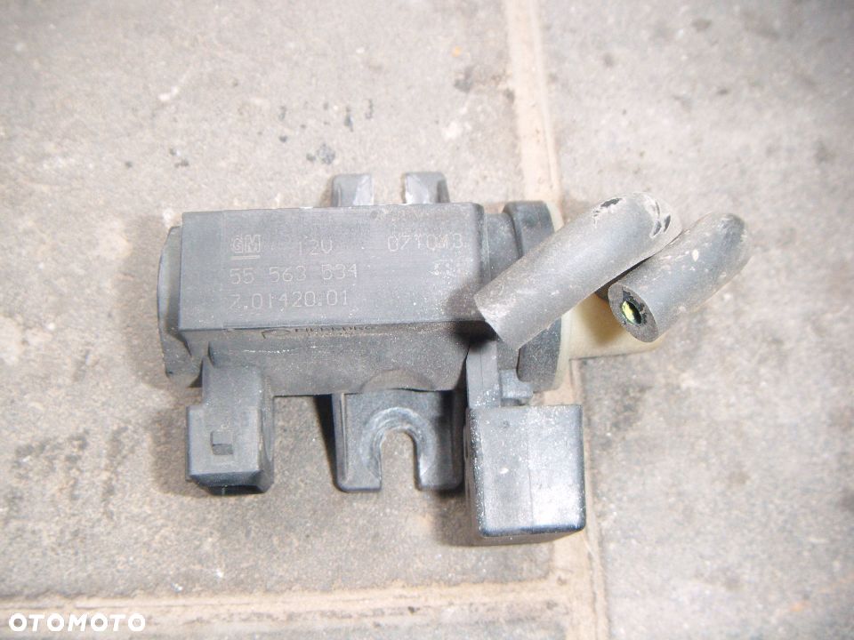 opel zafira b 06r 1.9 cdti zawór podciśnienia 55563534 - 1