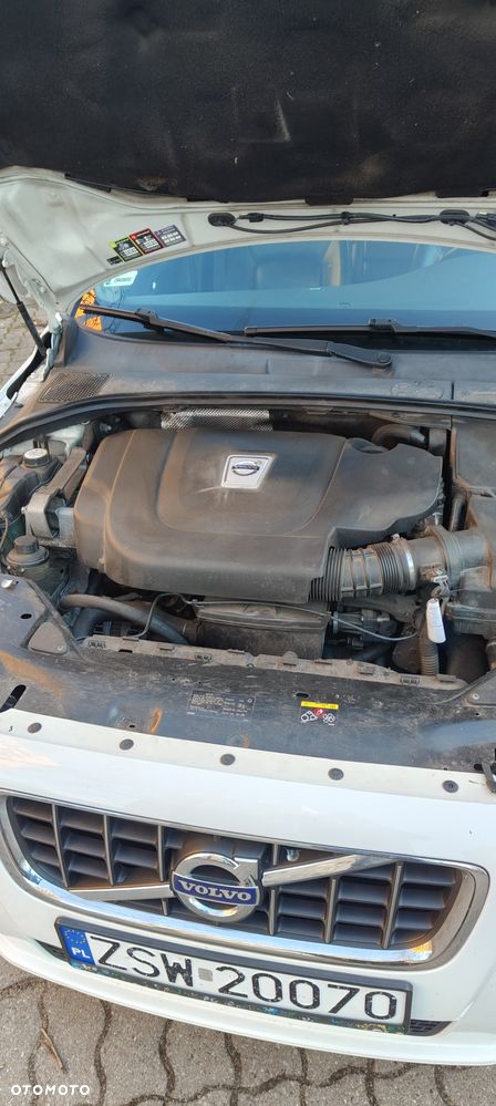 Volvo V70 D3 Geartronic Momentum - 12