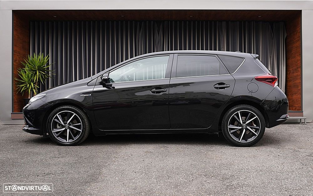 Toyota Auris 1.8 HSD Comfort +P.Techno+P.Sport - 16