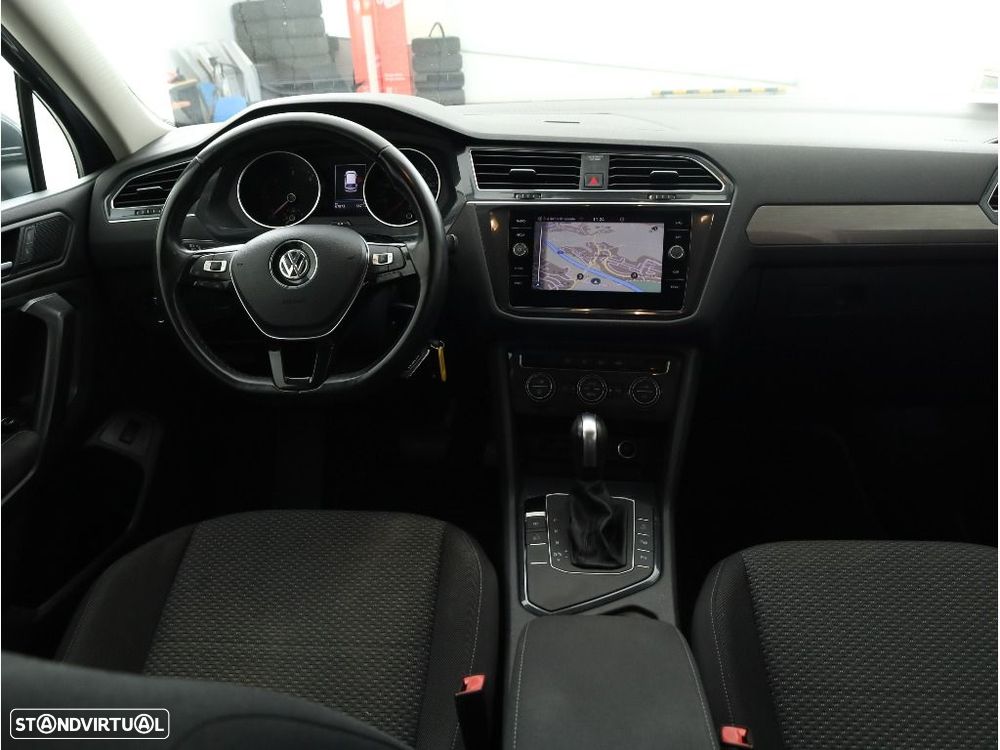 VW Tiguan Allspace 2.0 TDI Confortline DSG - 18