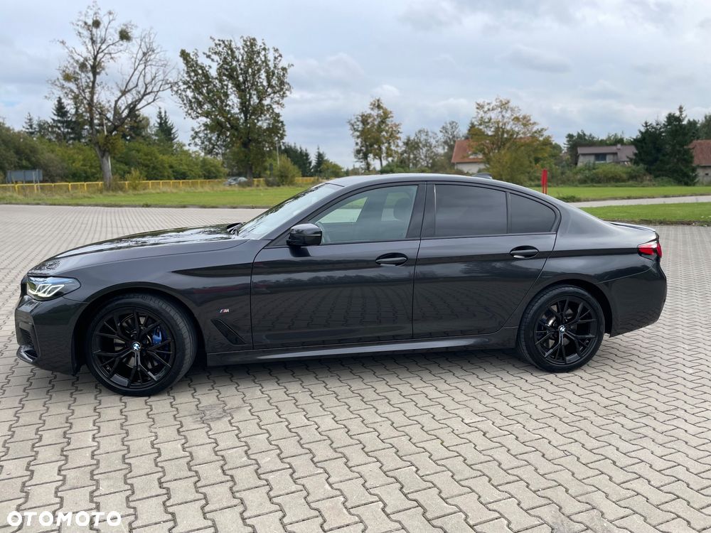 BMW Seria 5 530i xDrive mHEV M Sport sport - 7