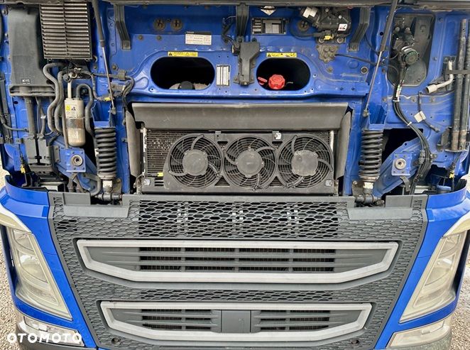 Volvo FH4 500 GLOB I-SHIFT I-PARCOOL 2xALUTANK SPOJLERY KLIMA WEBASTO LODÓWKA LOW DECK EURO 6 2015 - 5