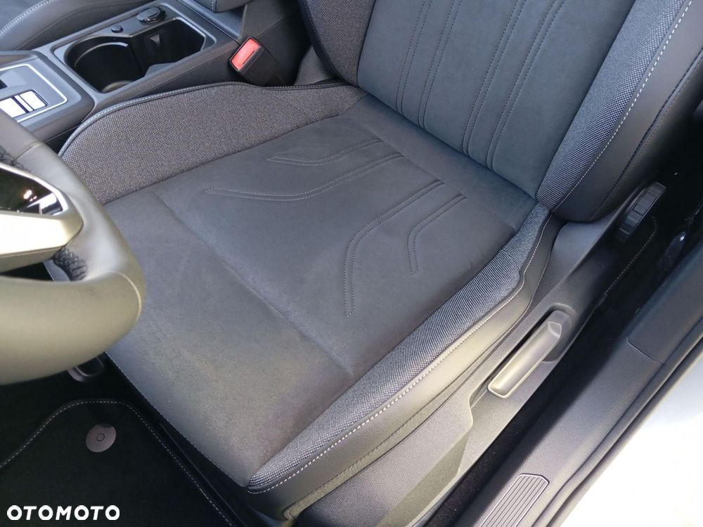 Volkswagen Golf - 15