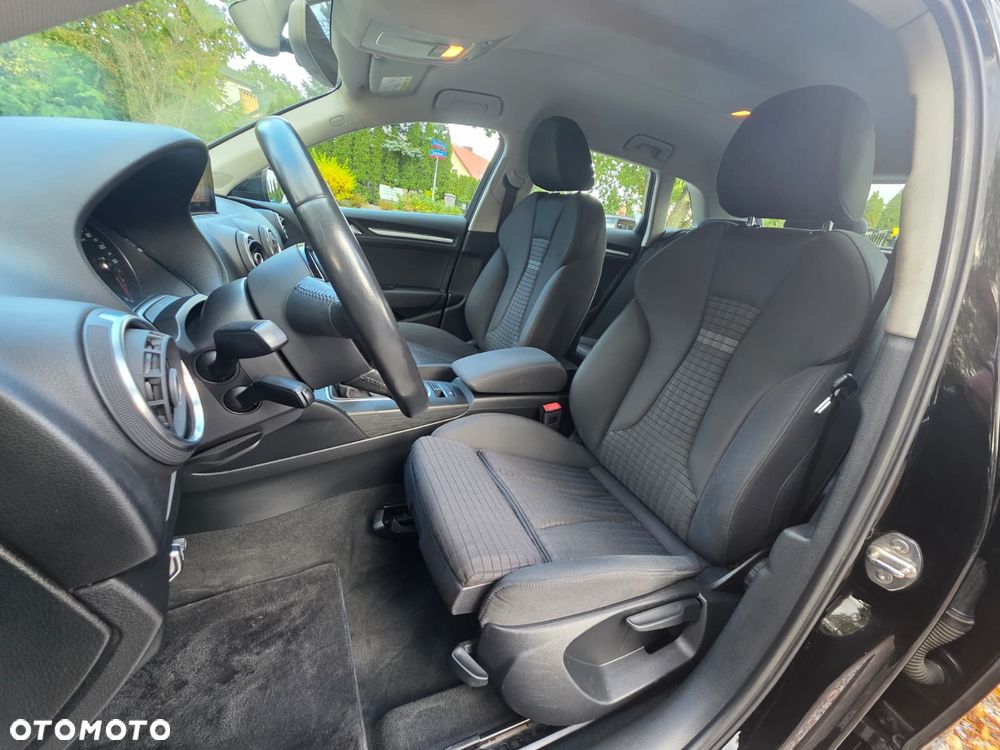 Audi A3 Sportback 2.0 TDI quattro - 16