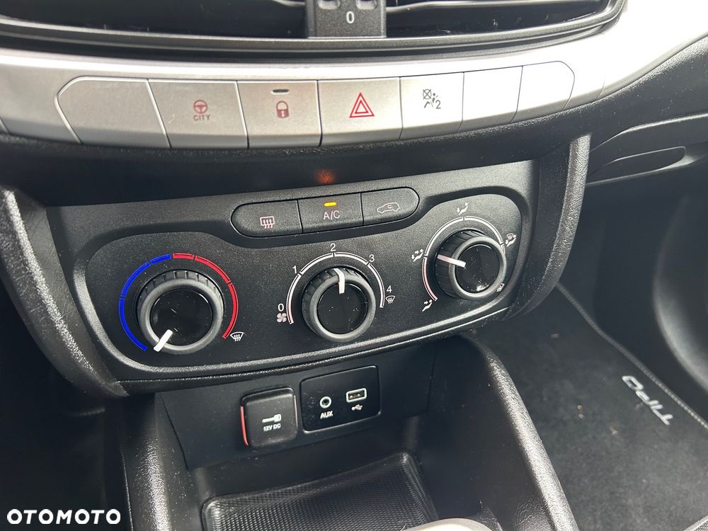 Fiat Tipo 1.4 16V More - 17