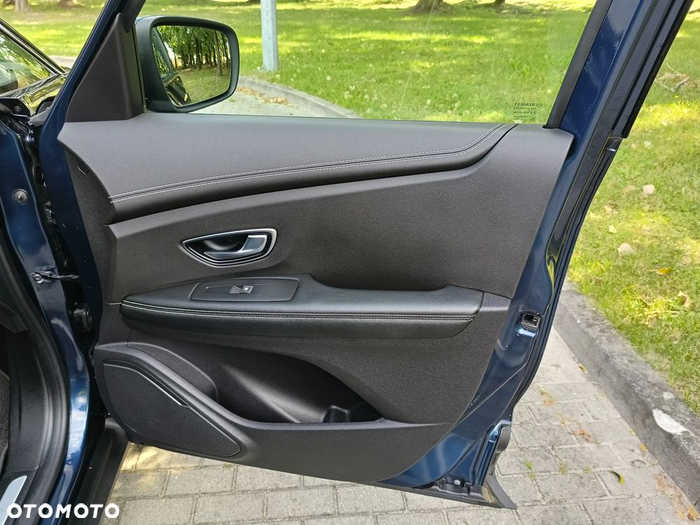 Renault Scenic - 23