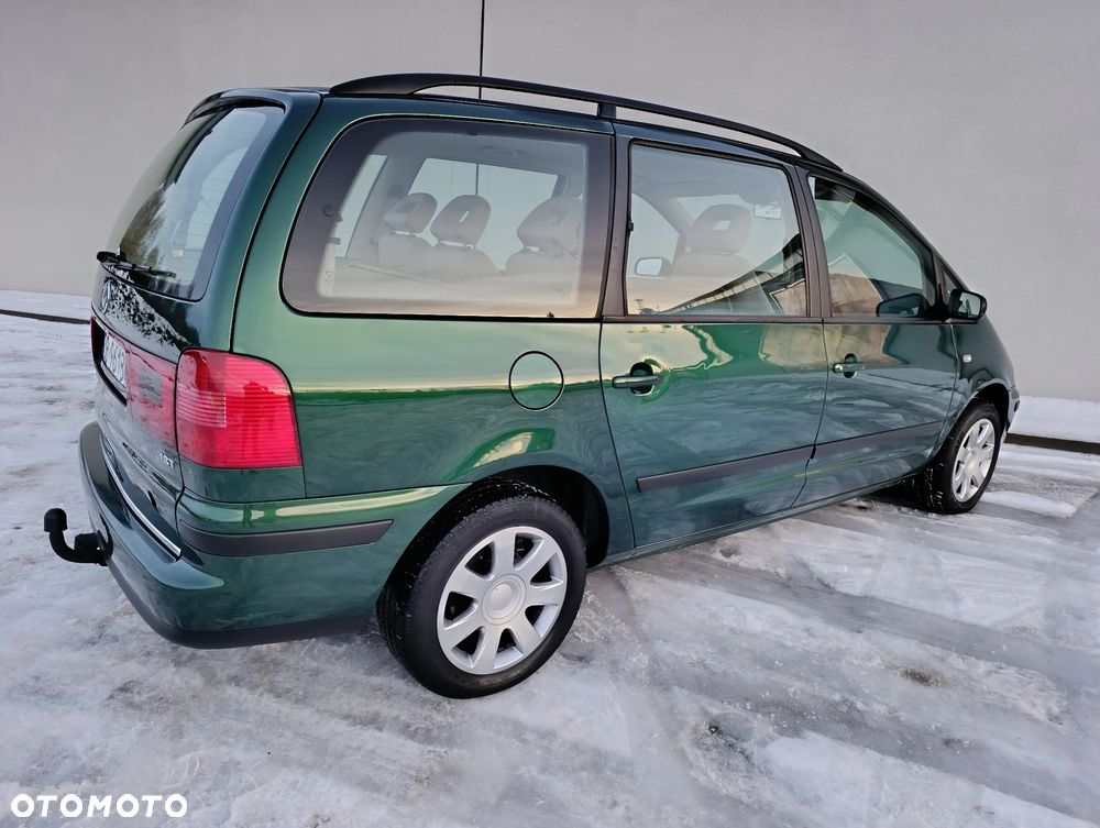 Volkswagen Sharan 1.8T Basis - 11