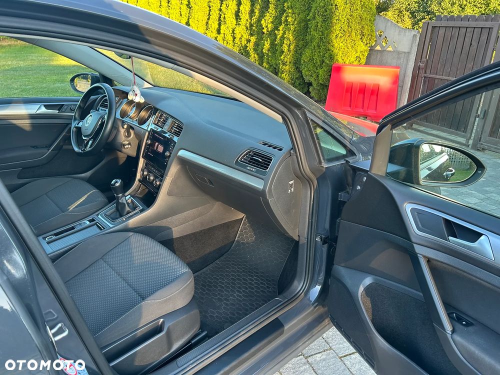 Volkswagen Golf 1.0 TSI Comfortline - 7