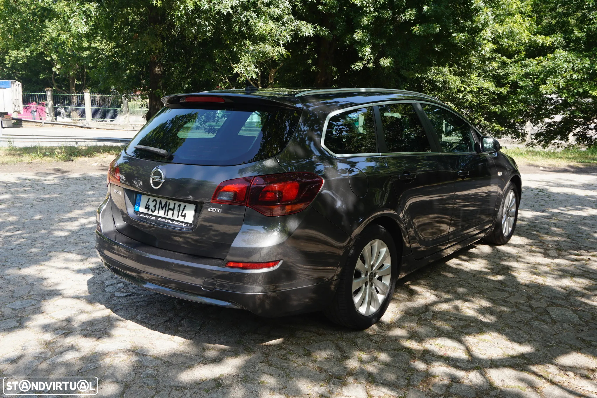 Opel Astra Sports Tourer 1.7 CDTi Cosmo - 25