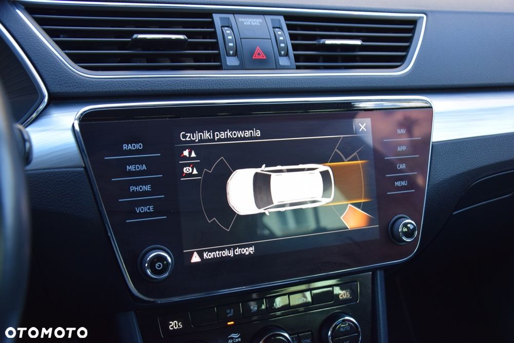 Skoda Superb 2.0 TDI Sportline DSG7 - 26