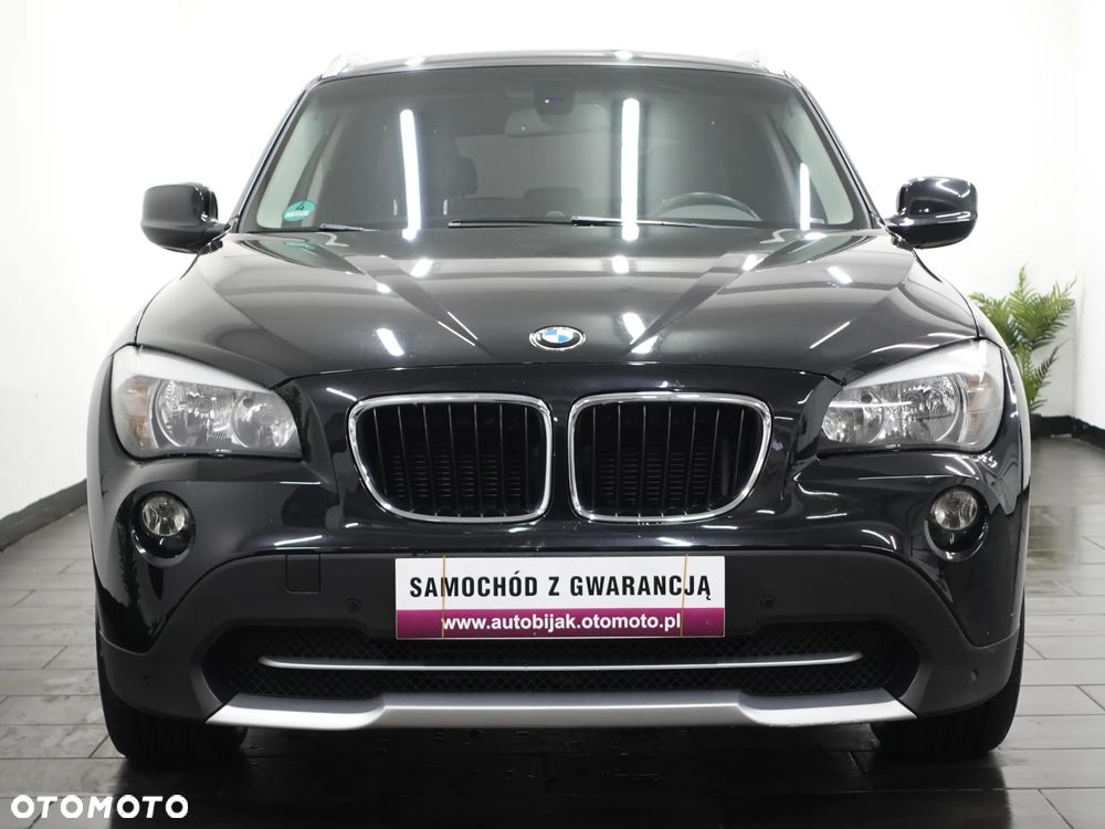 BMW X1 xDrive20i - 11