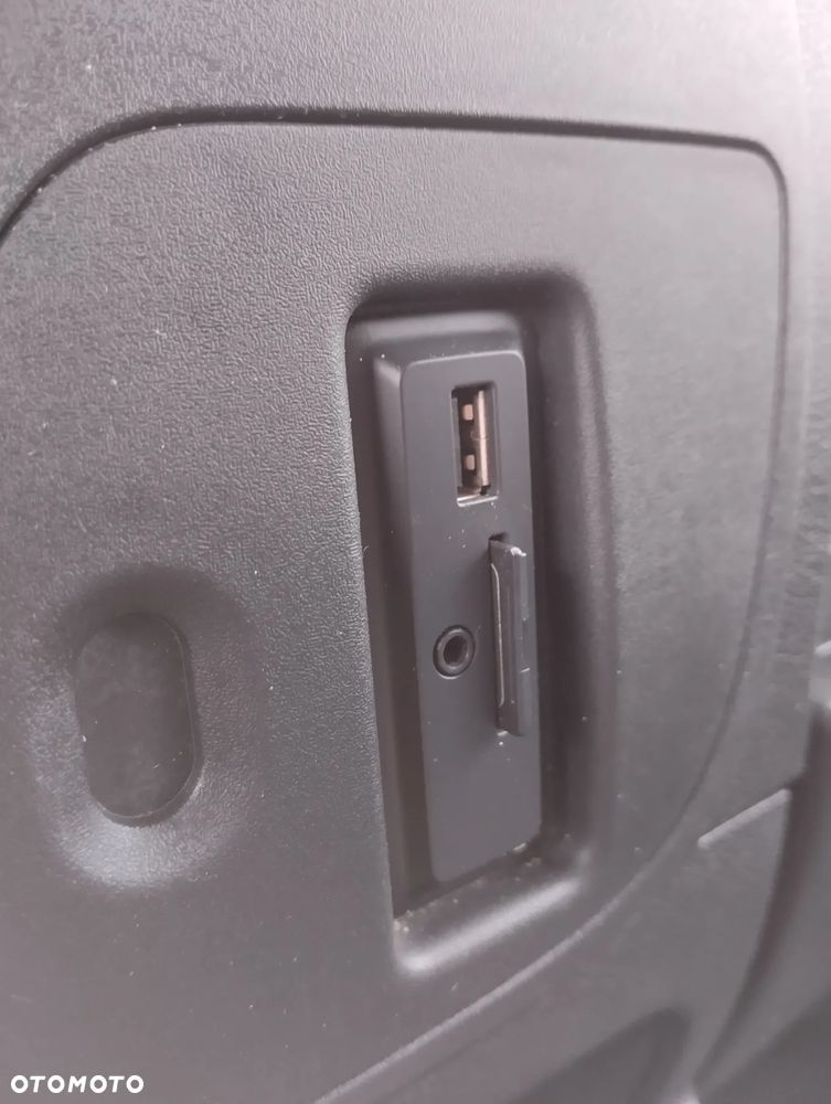 Renault Master !!! TYLKO 186 tys km !!! KLIMATYZACJA ! BEZ Adblue !!! KAMERA ! Sprowadzony Zarejestrowany !!! Nie movano - 4