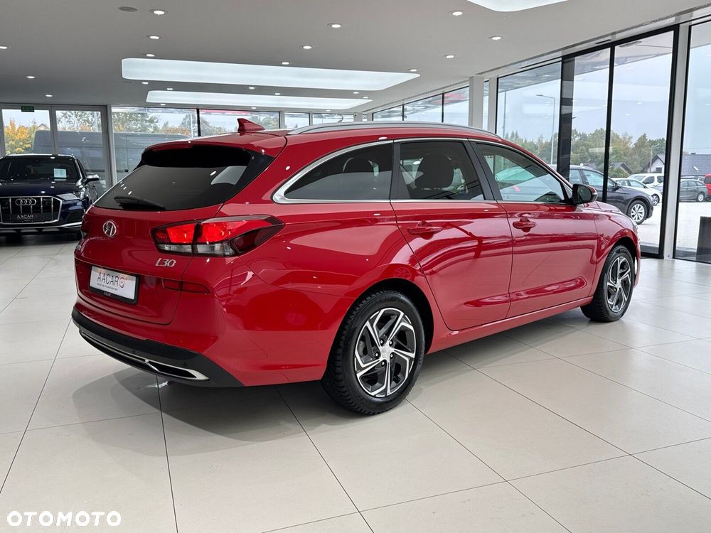 Hyundai i30 1.6 D Comfort DCT - 5