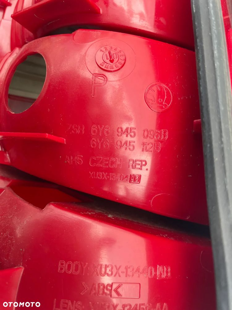 LAMPA PRAWY TYŁ SKODA FABIA I HB 6Y6945112B - 7