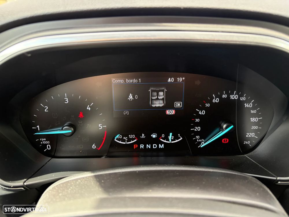 Ford Focus - 12