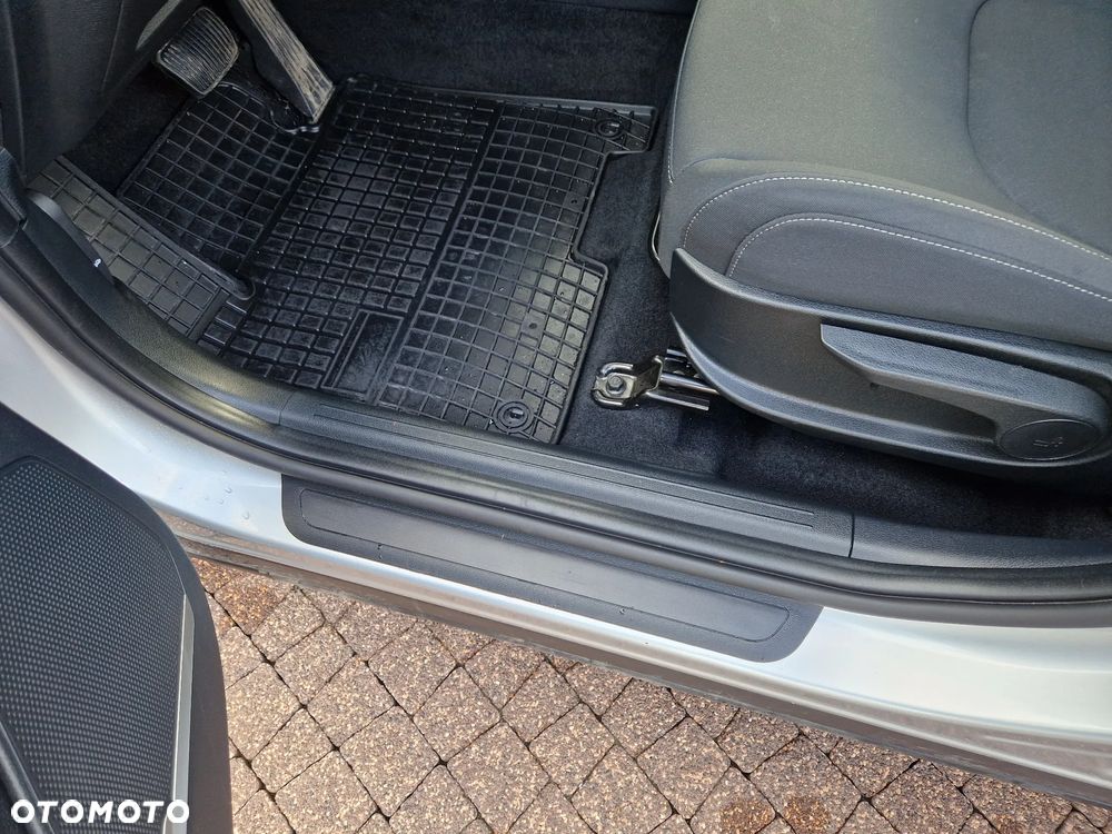 Kia Sportage 1.6 T-GDI MHEV M 2WD DCT - 30