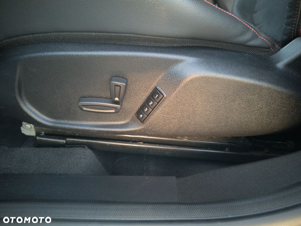 Ford Mondeo 2.2 TDCi Titanium S - 11