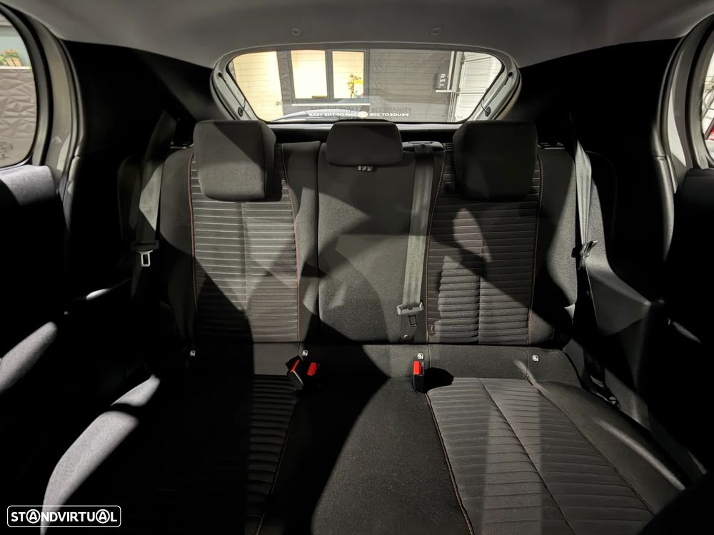 Peugeot e-208 Active - 6