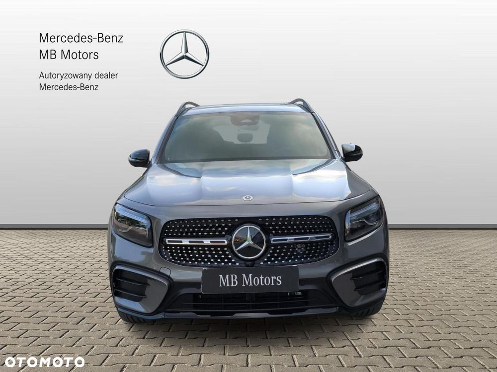Mercedes-Benz GLB - 7