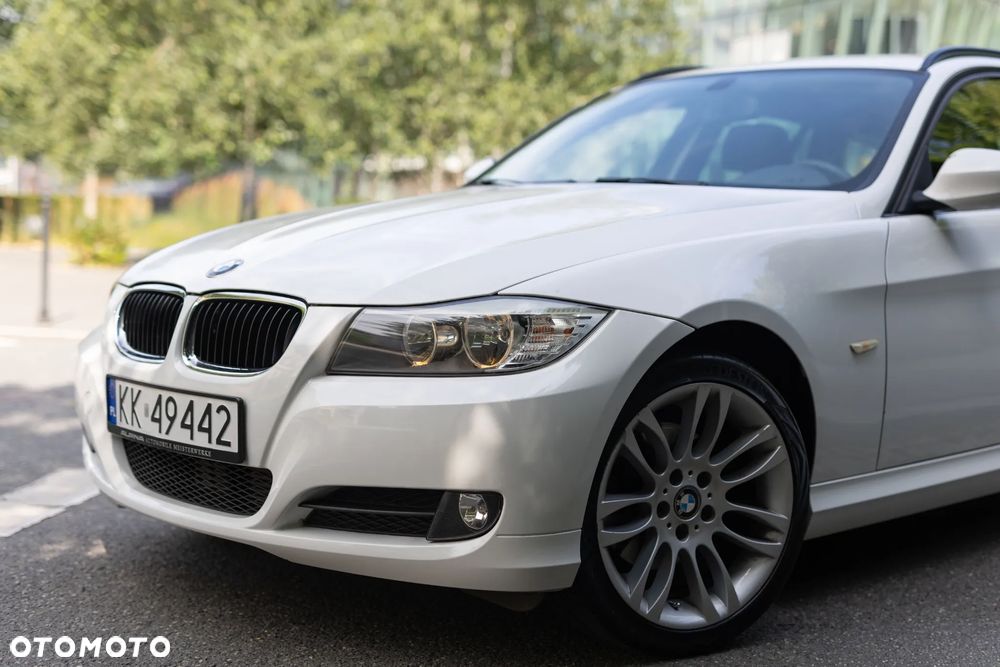 BMW Seria 3 318d DPF - 4