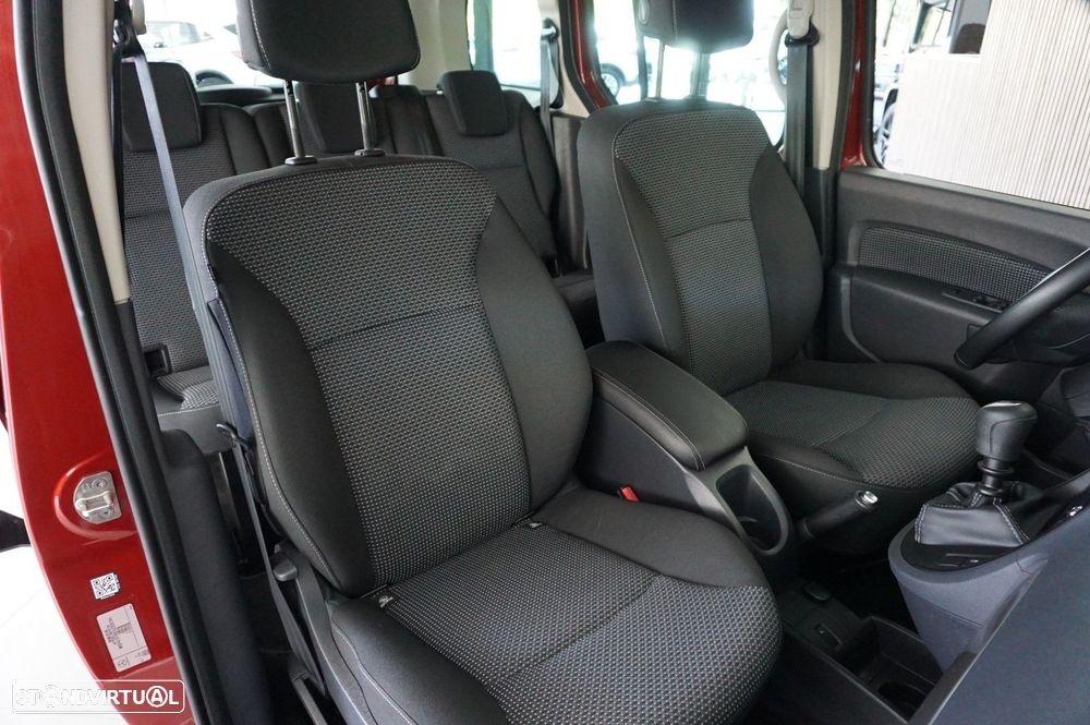 Mercedes-Benz Citan Tourer EDITION BlueEFFICIENCY Longa - 16