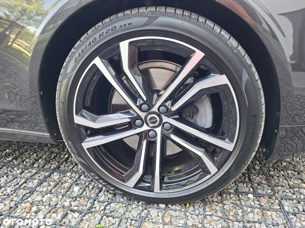 Volvo V90 T8 AWD Plug-In Hybrid R-Design - 15