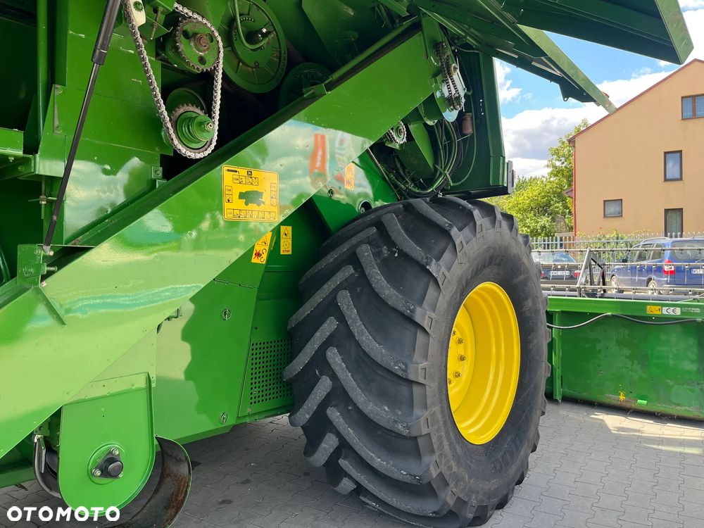 John Deere 2256 HillMaster - 10