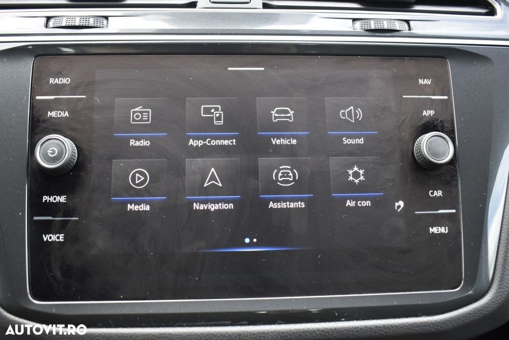 Volkswagen Tiguan - 41