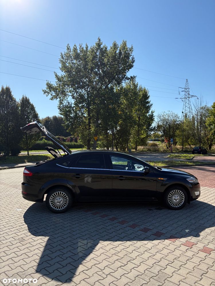Ford Mondeo - 9