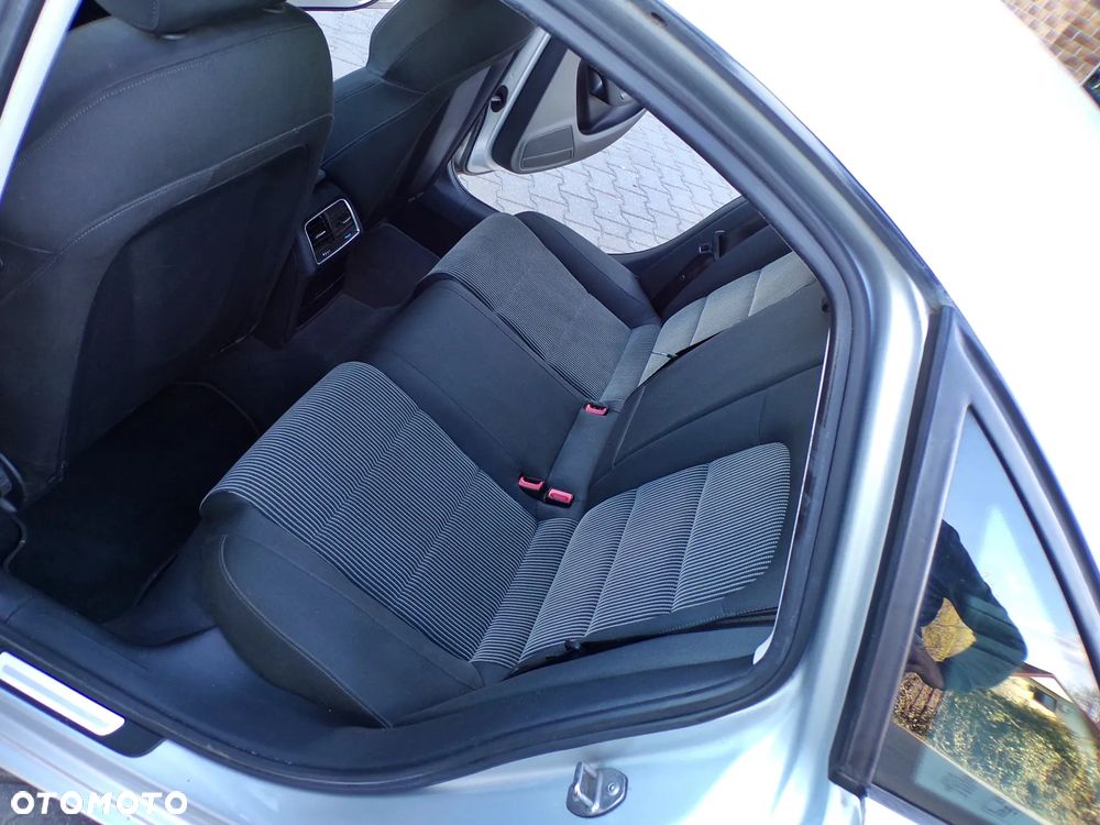 Audi A4 Limousine 1.8 TFSI Ambition - 24