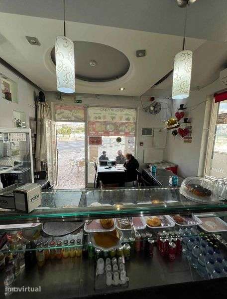 Trespasse excelente oportunidade!Cafe em Almada - Grande imagem: 2/8