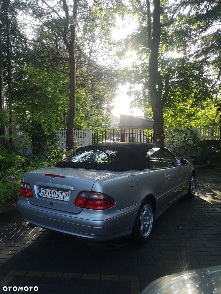 Mercedes-Benz CLK - 2