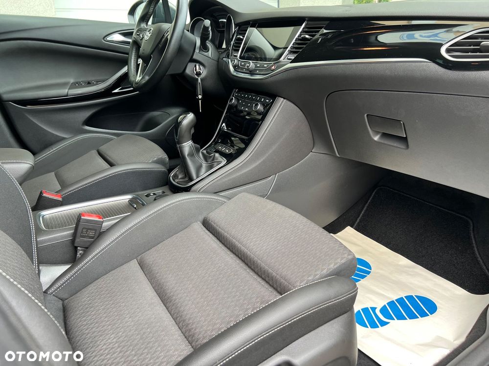 Opel Astra 1.4 Turbo Innovation - 25