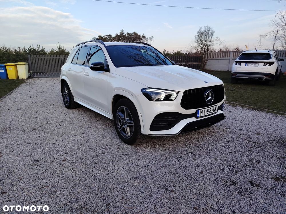 Mercedes-Benz GLE 300 d 4Matic 9G-TRONIC AMG Line - 1