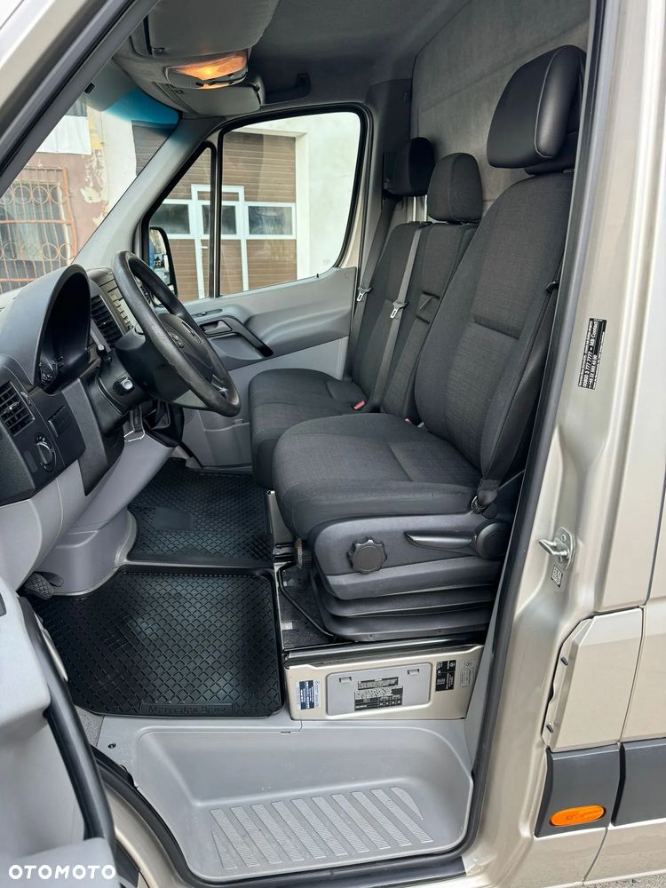 Mercedes-Benz Sprinter 906.213 - 16