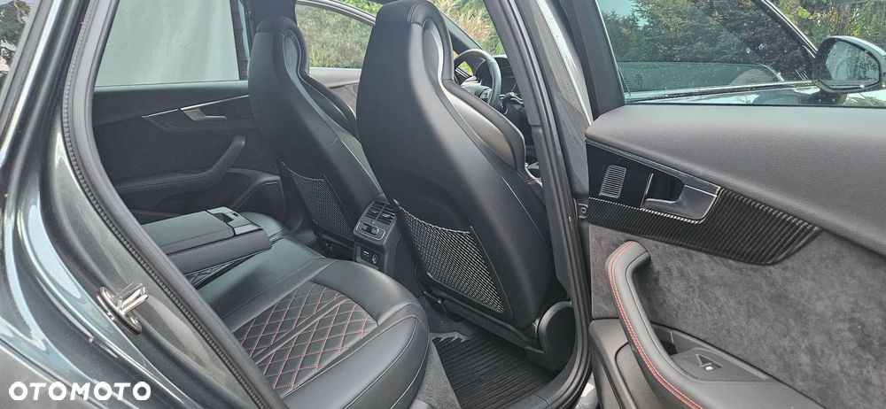 Audi S4 Limousine - 37
