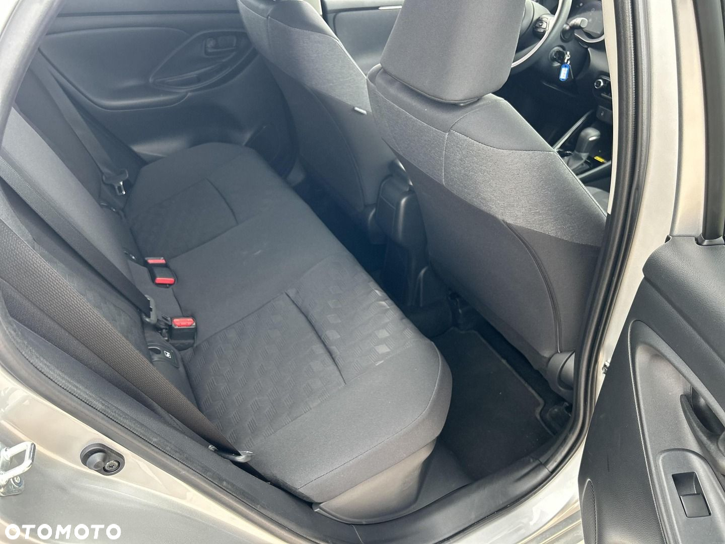 Toyota Yaris - 15
