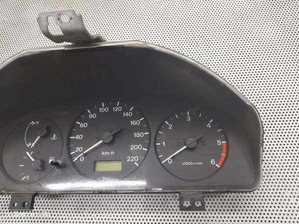 Quadrante / Conta Rotaçoes Mazda 323 P V (Ba) - 3