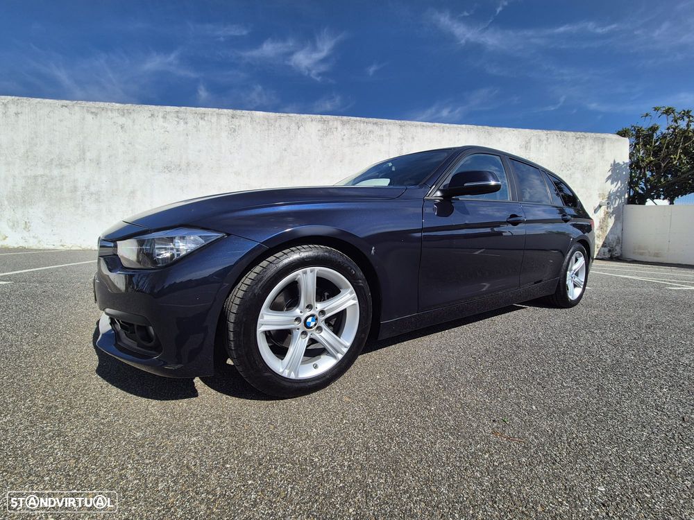 BMW 320 d ED Line Sport - 1